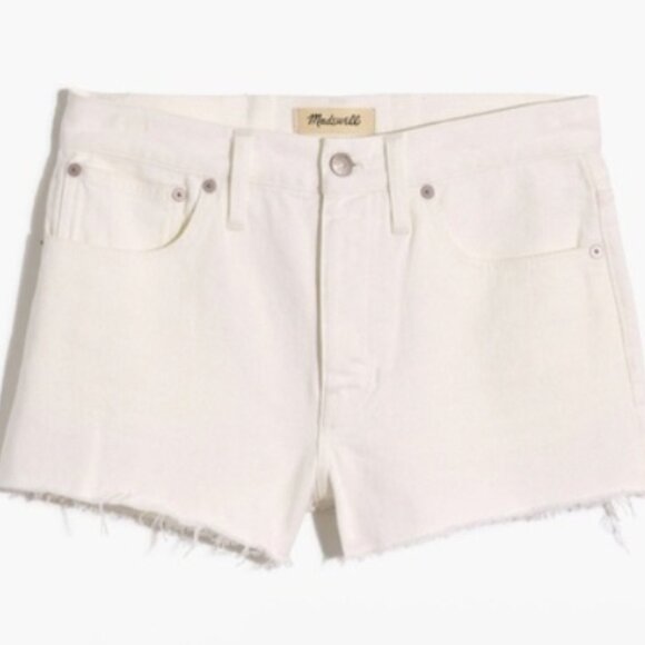 Madewell Pants - Madewell White Denim Shorts Womens 29 Relaxed Fit Raw Hem Button Fly 3" Inseam